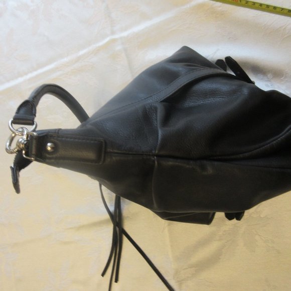 Rabeanco is a Genuine Leather  luxury black handbag - Picture 11 of 13